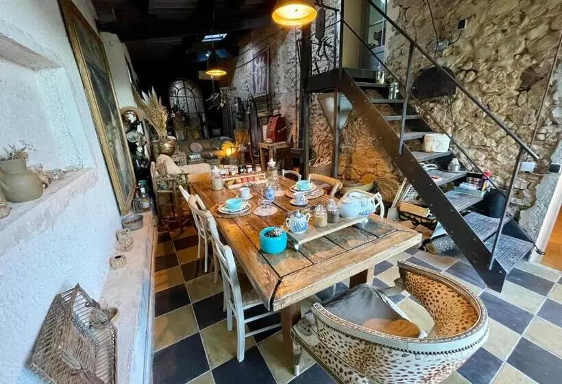 Aamiaismajoitus (B&B) La Bergerie Barbebelle