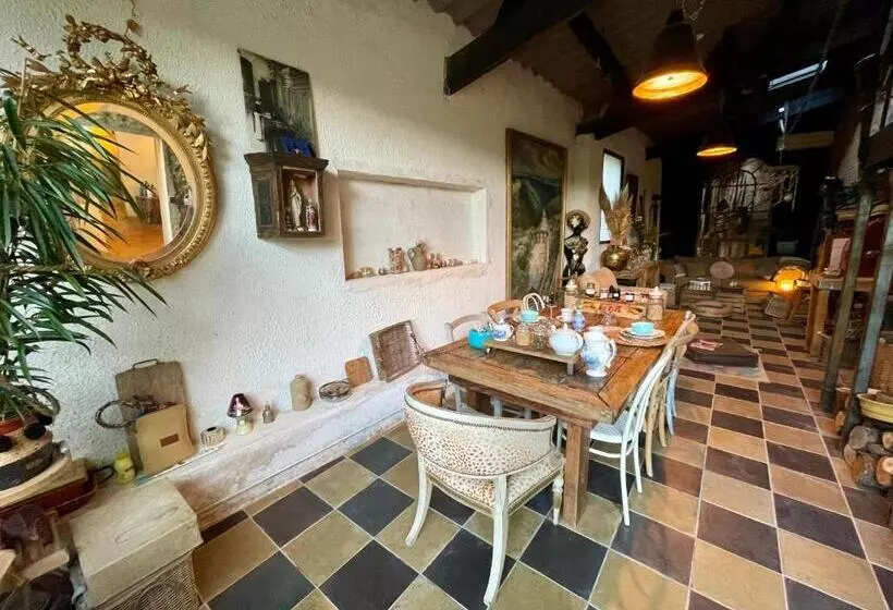 Aamiaismajoitus (B&B) La Bergerie Barbebelle