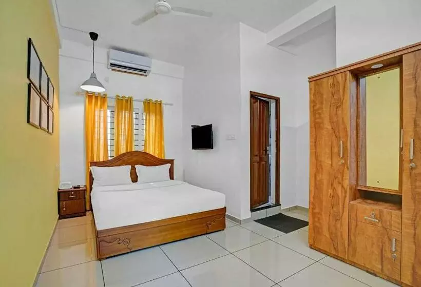 Hotelli Capital O 84206  Velvet