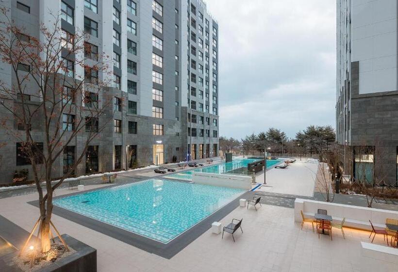 Отель Chestertons Sokcho