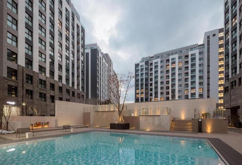 Отель Chestertons Sokcho