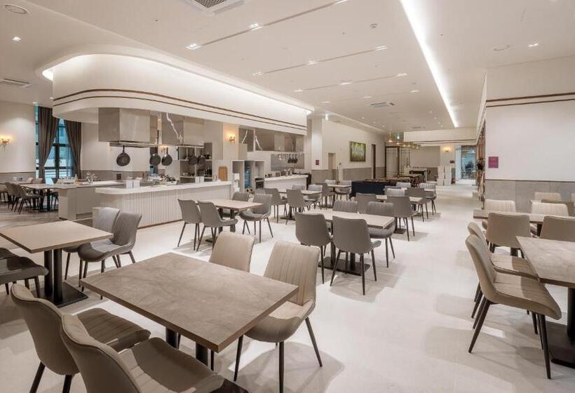 Отель Chestertons Sokcho