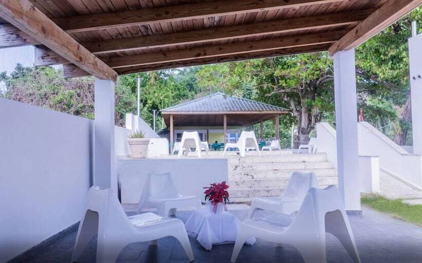 هتل Samana Suites