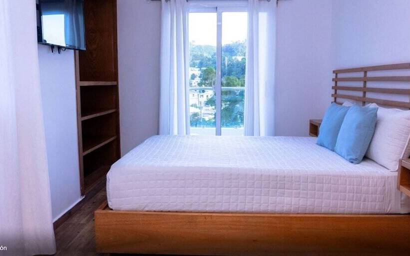 هتل Samana Suites