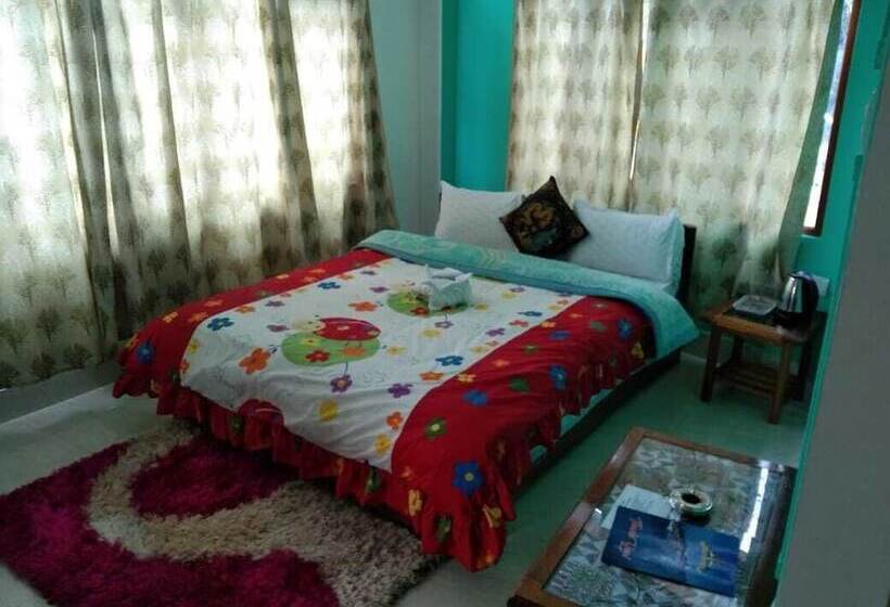 ホテル White Tara