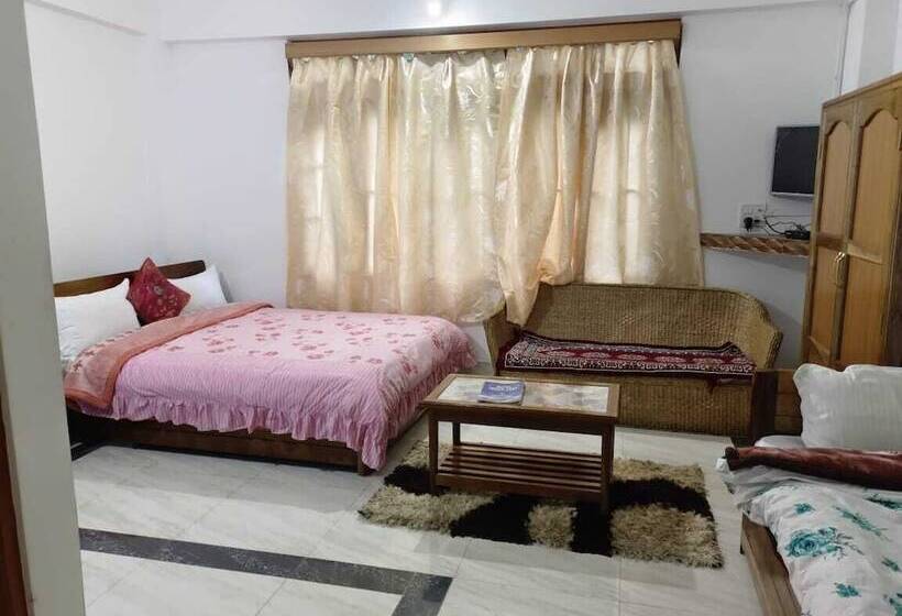 ホテル White Tara