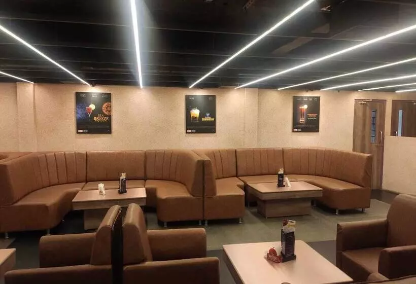 Zip By Spree Hotels Surabi International Vellore