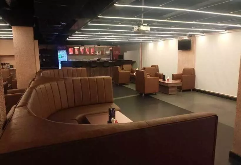 Zip By Spree Hotels Surabi International Vellore