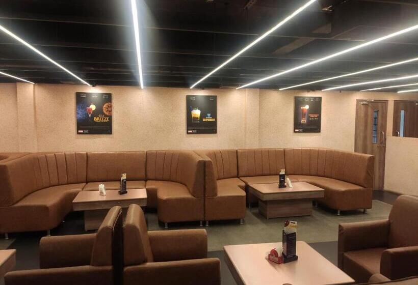 Zip By Spree Hotels Surabi International Vellore