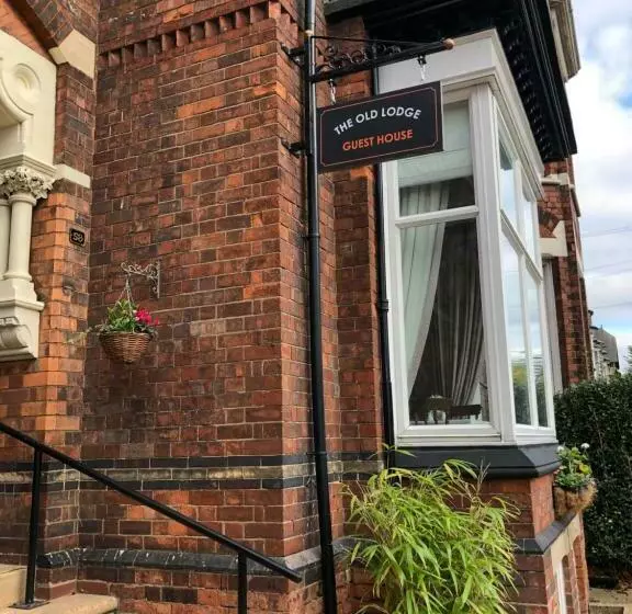پانسیون The Old Lodge Guest House