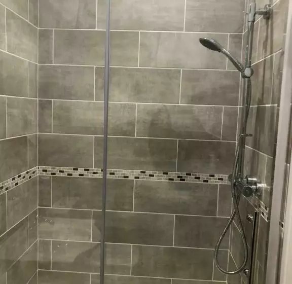 پانسیون The Old Lodge Guest House