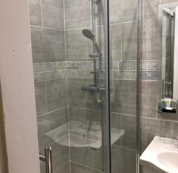 膳宿费 The Old Lodge Guest House