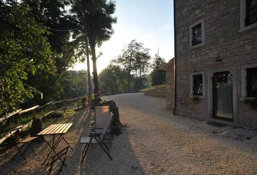 Aamiaismajoitus (B&B) Malga Laben