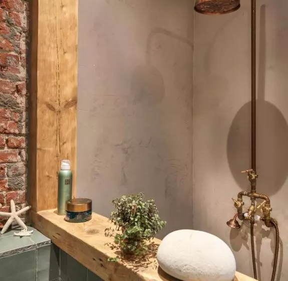 ベッドアンドブレックファースト Tiny Beachhouse