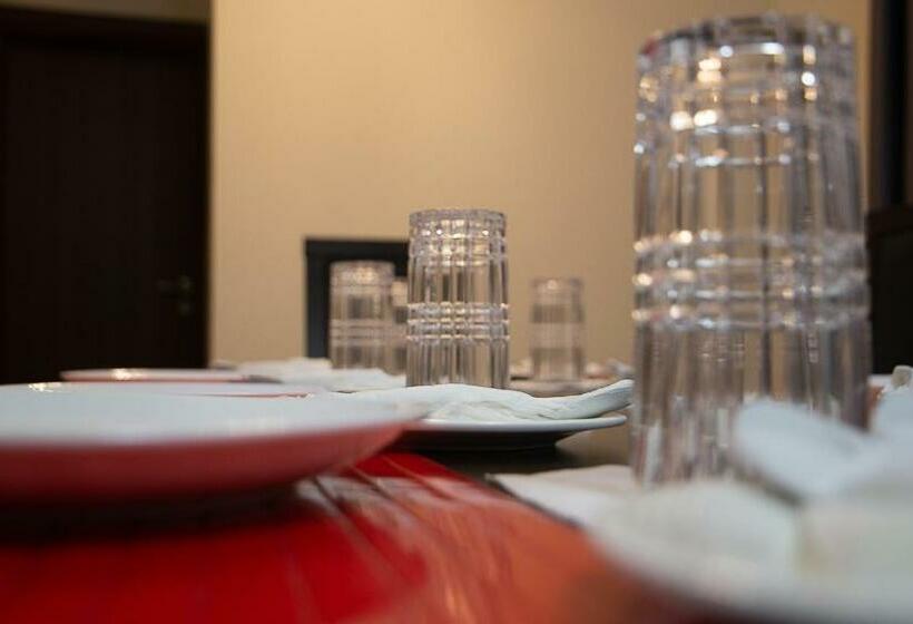 צימר Veke Executive Lodge & Event Center