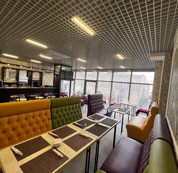 فندق Civilization