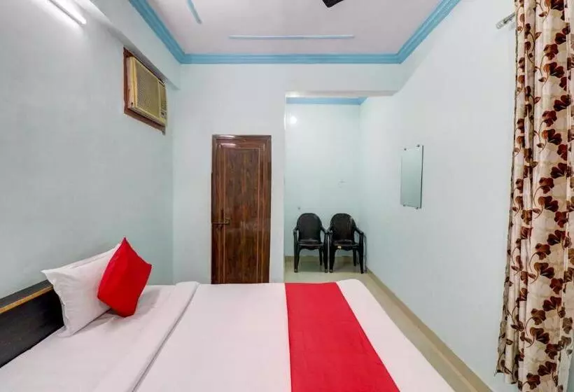 هتل Oyo 84006  Shiv Kripa