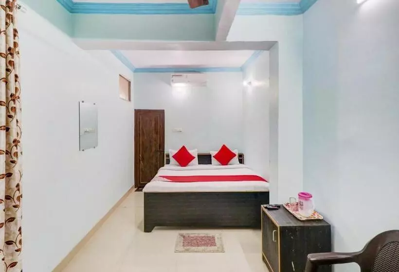 هتل Oyo 84006  Shiv Kripa