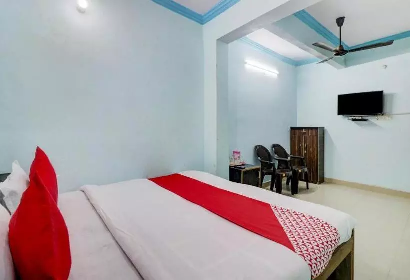 هتل Oyo 84006  Shiv Kripa