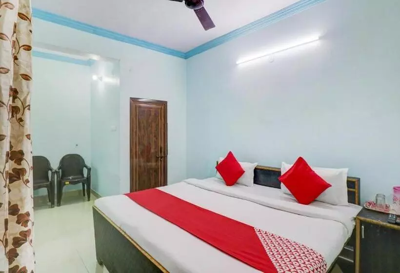 هتل Oyo 84006  Shiv Kripa