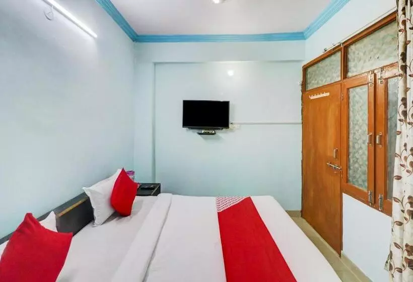 هتل Oyo 84006  Shiv Kripa