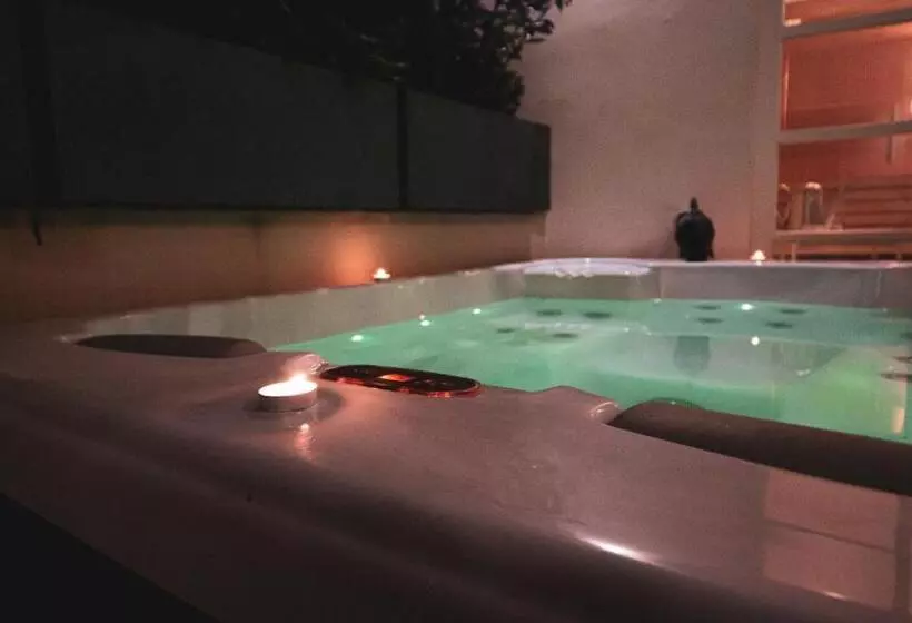 ペンション Boutique Hotel U Zvonku