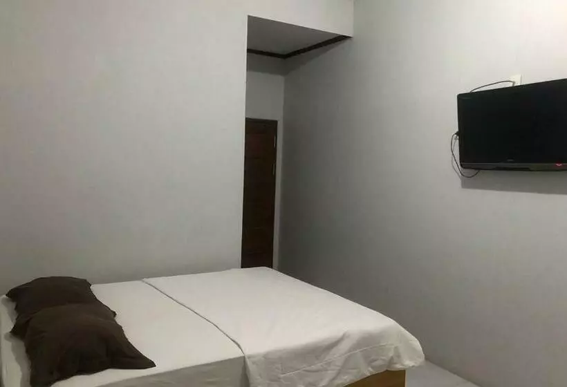 هتل Aulia Homestay Samarinda Syariah Redpartner