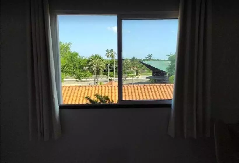 ホテル Aveiro