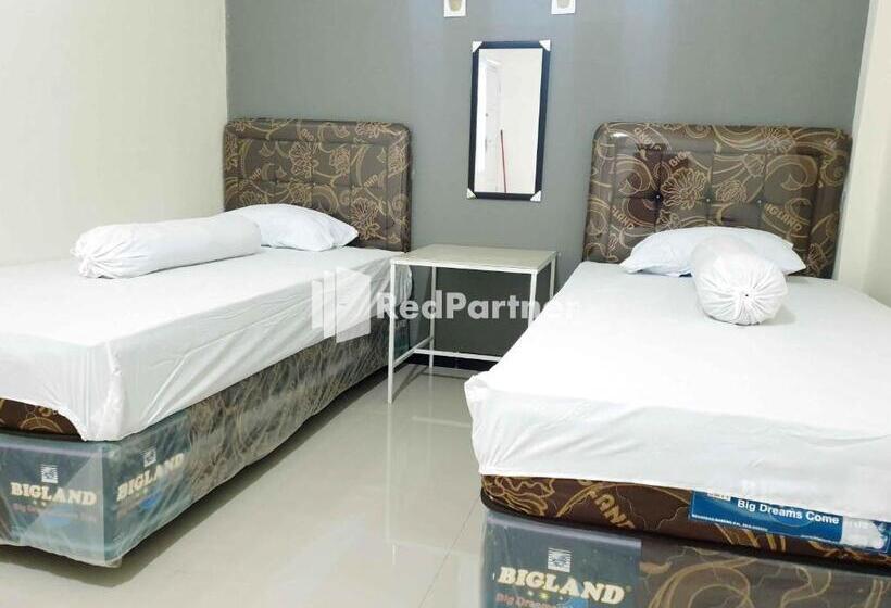 Otel Boarding House Syariah Mm Bone Redpartner