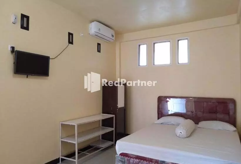 Hotelli Boarding House Syariah Mm Bone Redpartner