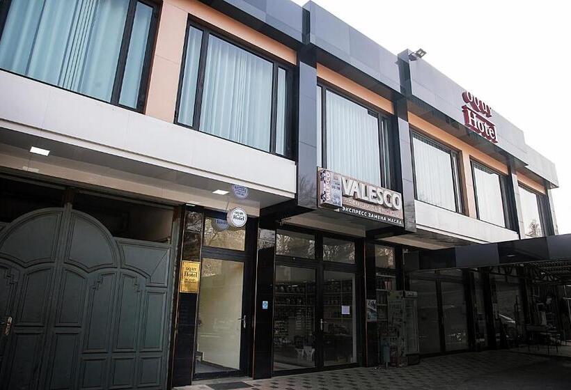 Hotel Oq Uy