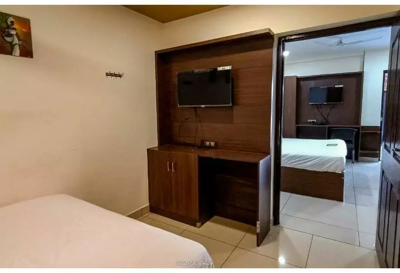 Hotel Srirengavilasam Elite  Srirangam