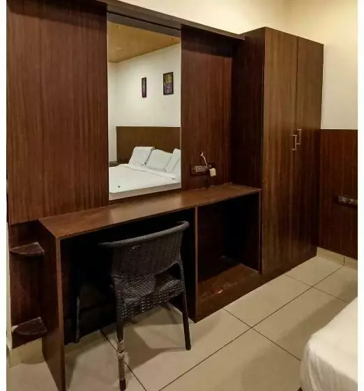 Hotel Srirengavilasam Elite  Srirangam