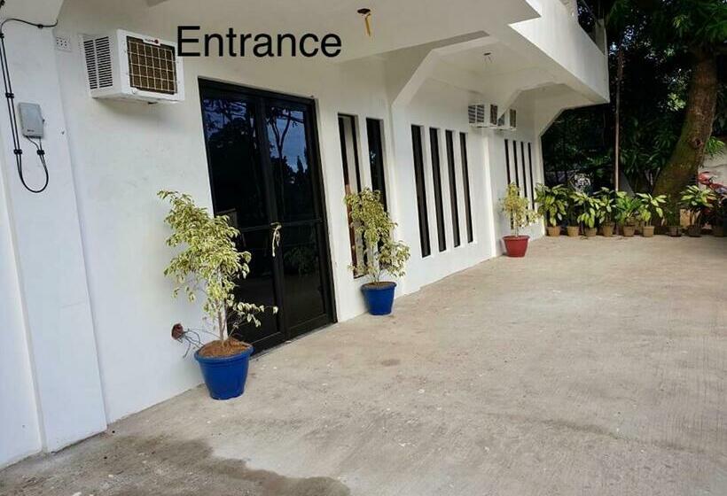 ユースホステル Camiguin Kalimba De Luna Inn