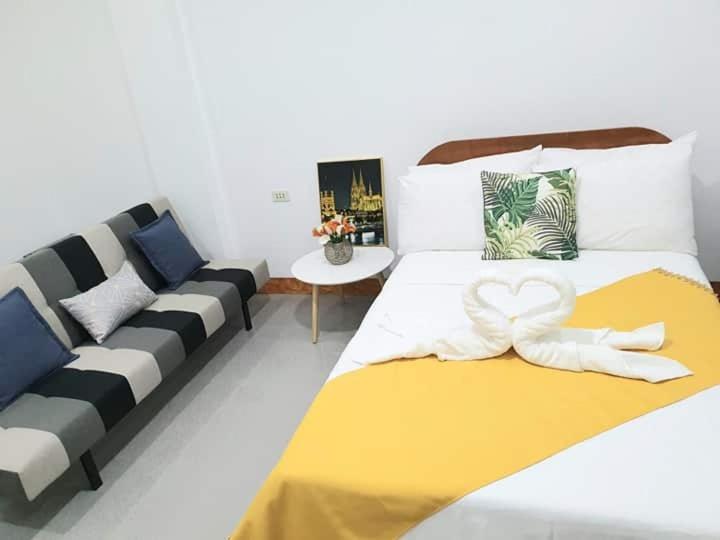 ユースホステル Camiguin Kalimba De Luna Inn