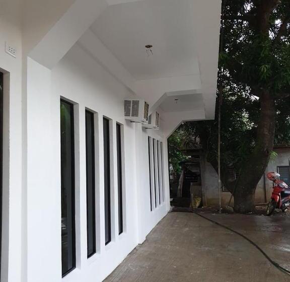 ユースホステル Camiguin Kalimba De Luna Inn