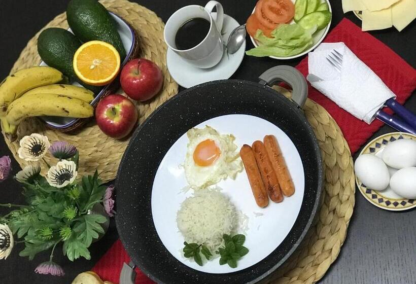 ユースホステル Camiguin Kalimba De Luna Inn