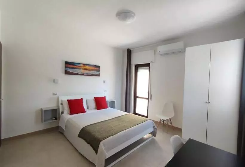 تختخواب و صبحانه Cristian Rooms
