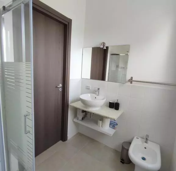 تختخواب و صبحانه Cristian Rooms