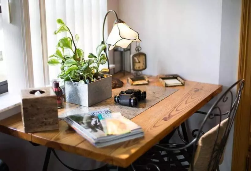 Aamiaismajoitus (B&B) La Quiete Cove For One