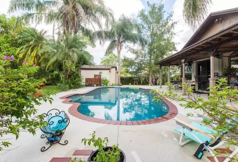 Aamiaismajoitus (B&B) La Quiete Cove For One