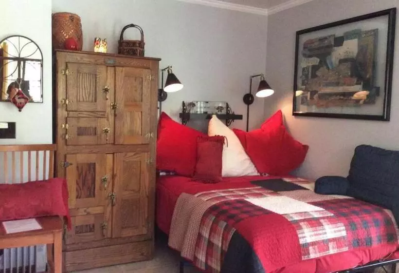 Aamiaismajoitus (B&B) La Quiete Cove For One