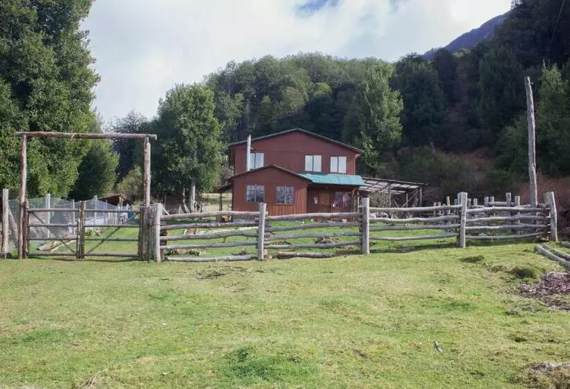 Aamiaismajoitus (B&B) Refugio La Rinconada