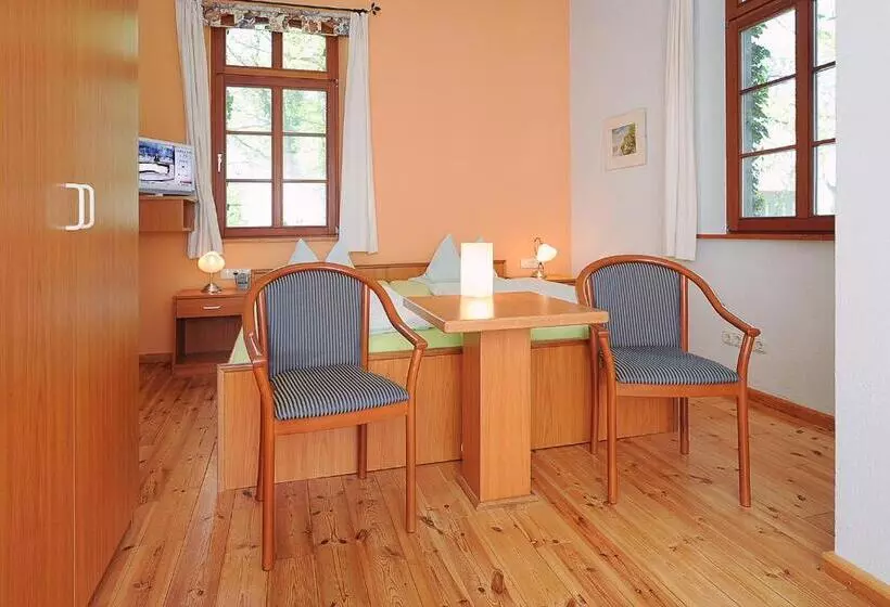 Hotelli Pension Altes Posthaus