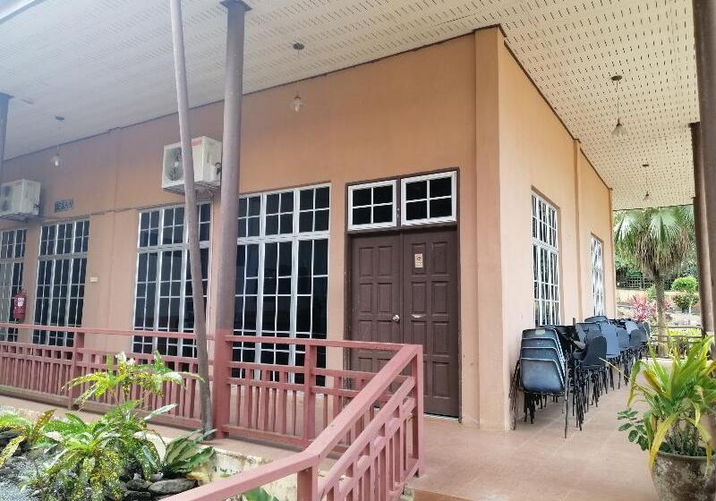 Hotel Spot On 89954 D Yan Chalet