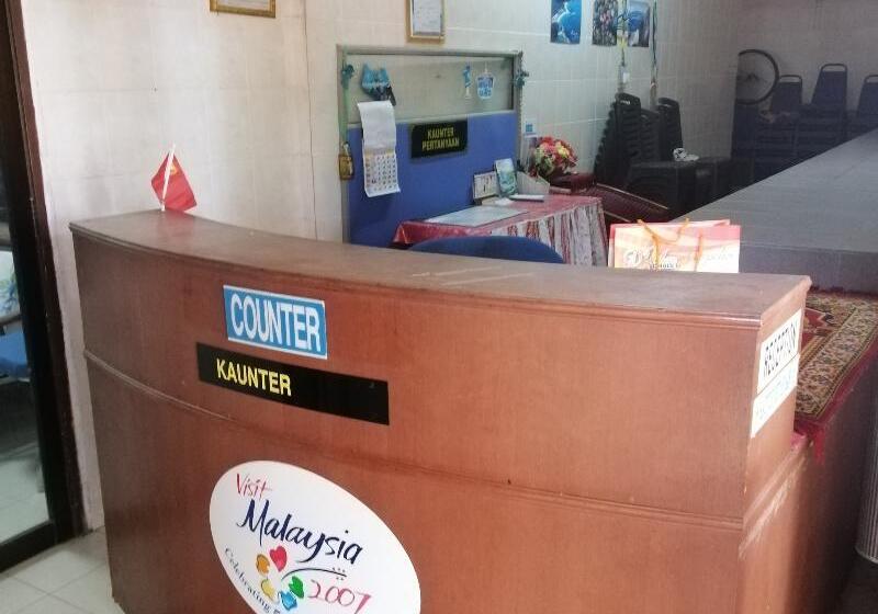 Hotel Spot On 89954 D Yan Chalet