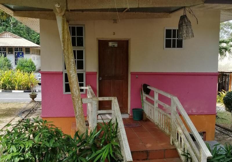 Hotel Spot On 89954 D Yan Chalet