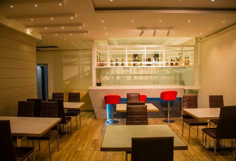 酒店 Vedaa Holidays Resort