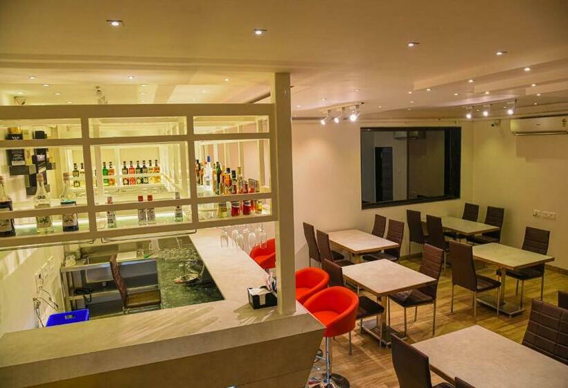 酒店 Vedaa Holidays Resort