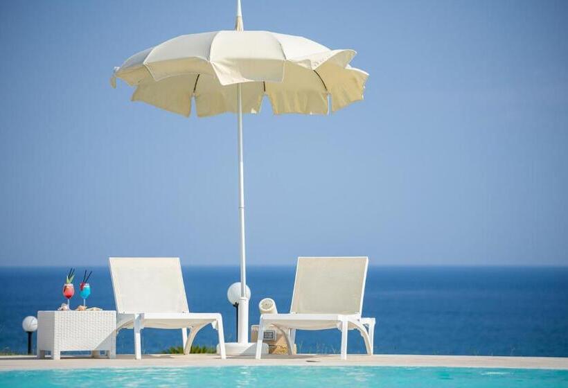 Le Castella Resort & Beach